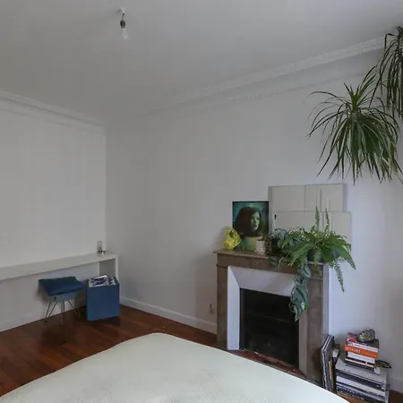 Nice 32 M Near Clignancourt Daire Paris